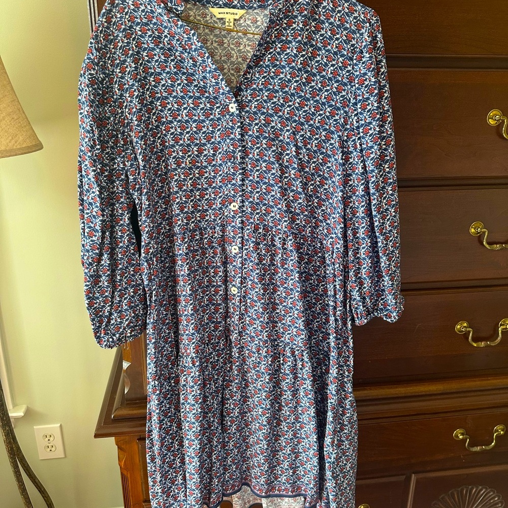 Max Studio Blue and Red Casual Sundress with Bishop Sleeves